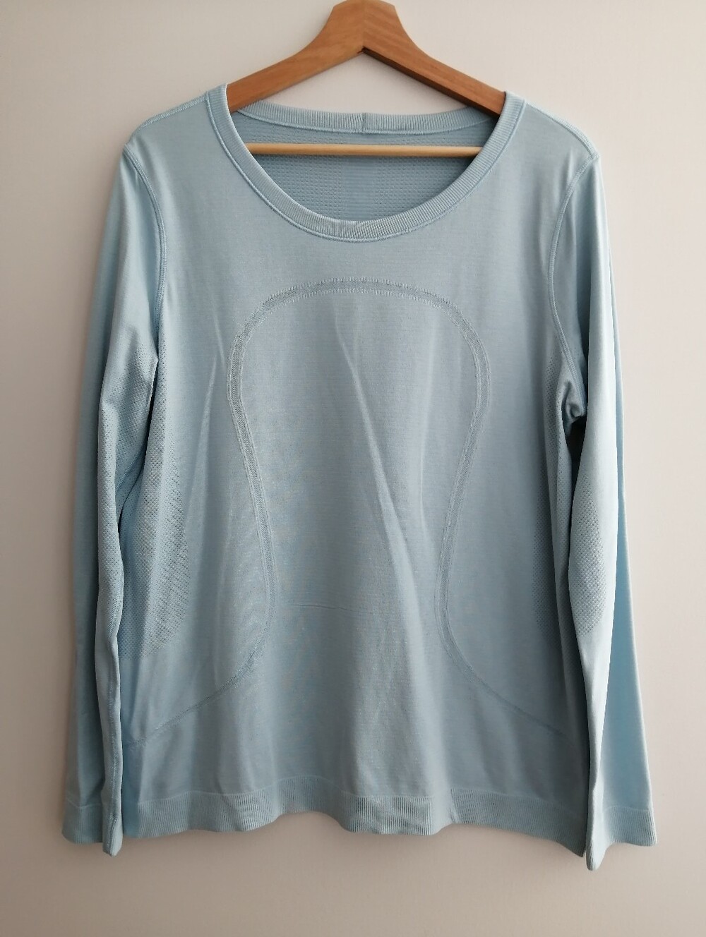 Lululemon Swiftly Tech Relaxed Fit Long Sleeve Blue Size 12